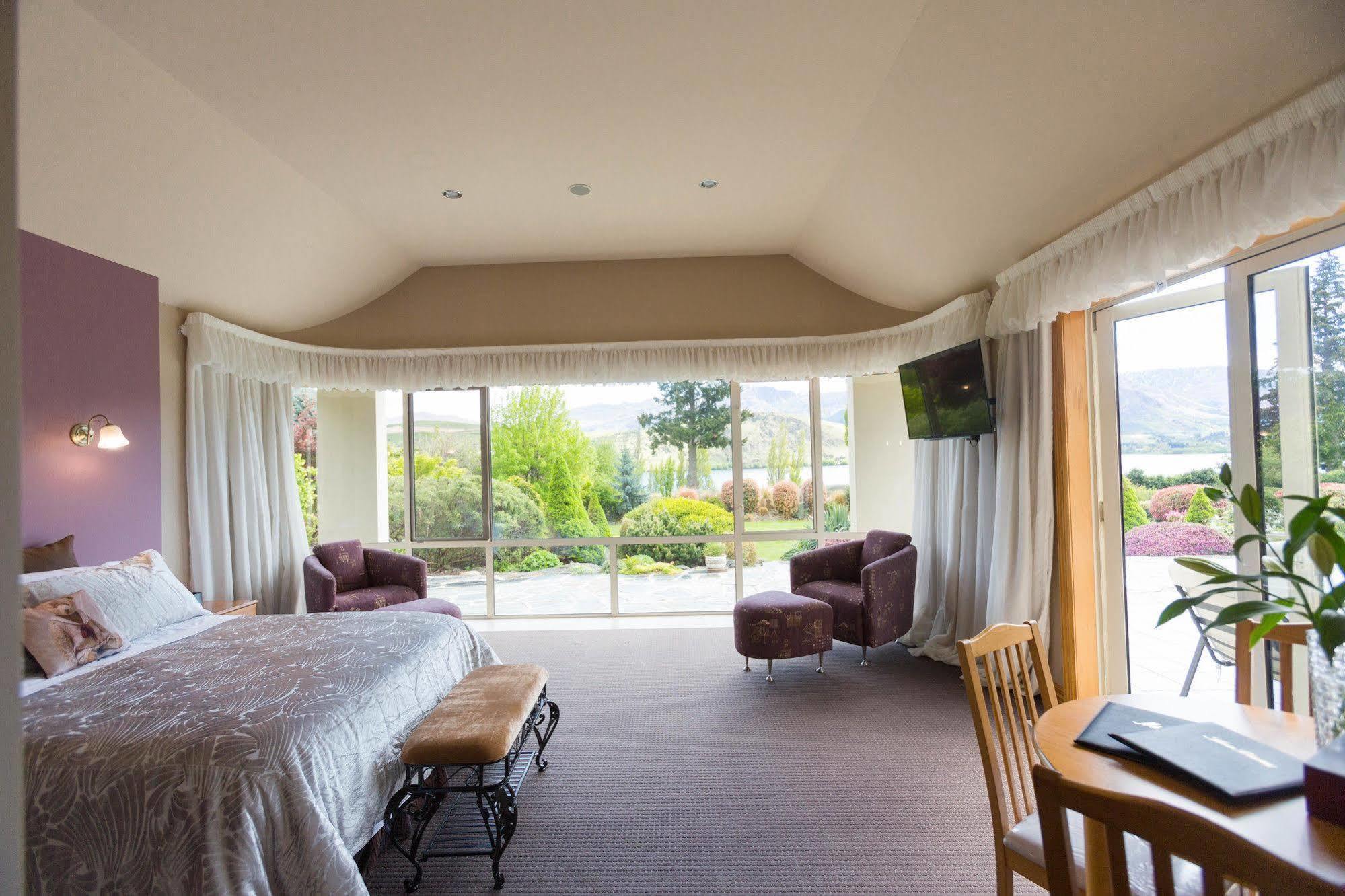 The Shan'S Lodge Queenstown Bagian luar foto